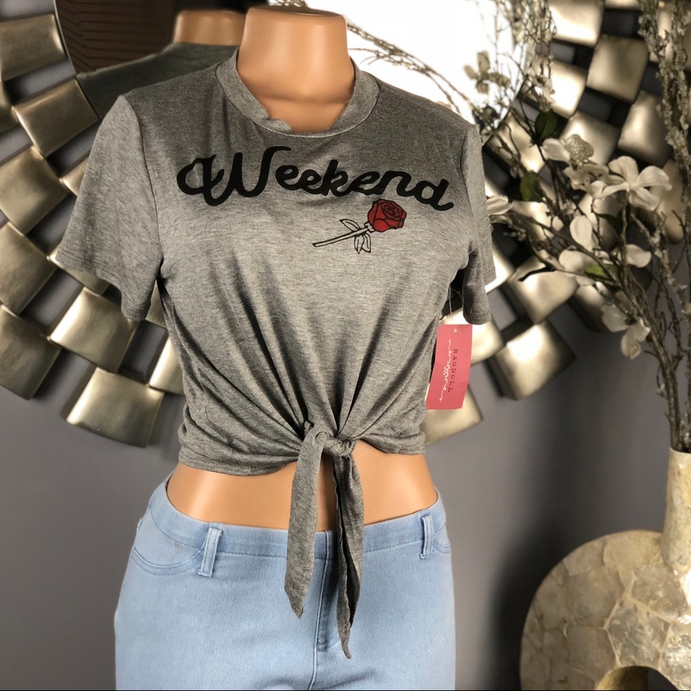 ๐น Weekend Rose Tie Up Crop T-Shirt - Picture 4 of 8